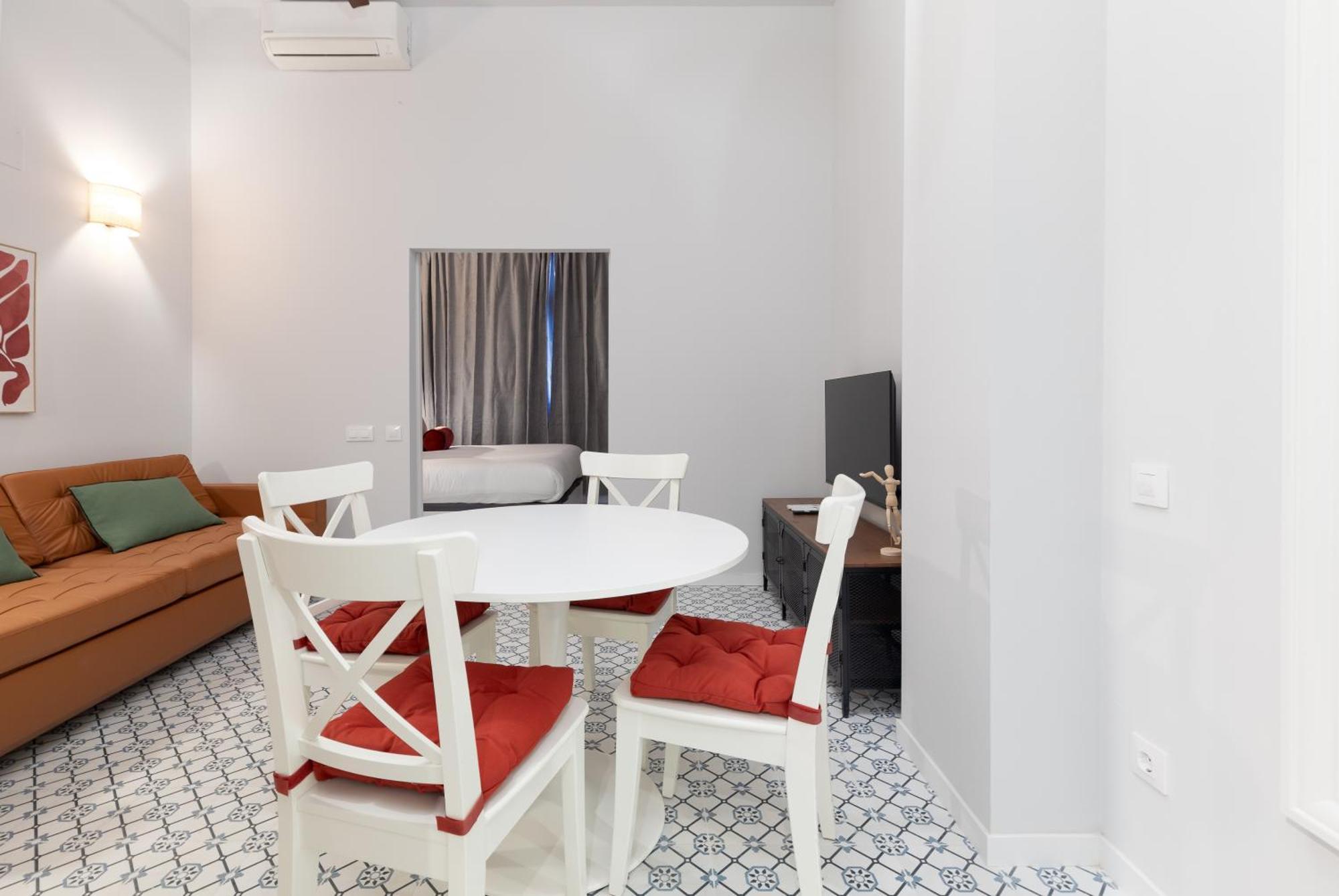 The Little Village Apartments Valencia Exteriör bild